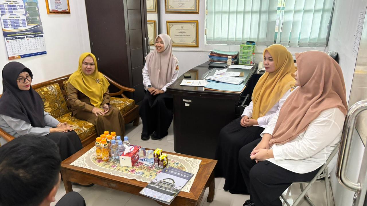 Kunjungan dari Kantor Wilayah Kementerian Hukum Kalimantan Selatan Bidang JDIH Sharing Informasi ke Bagian Hukum Mengenai JDIH 9 Februari 2026